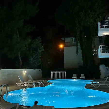 Double Comfort 3* مرمريس